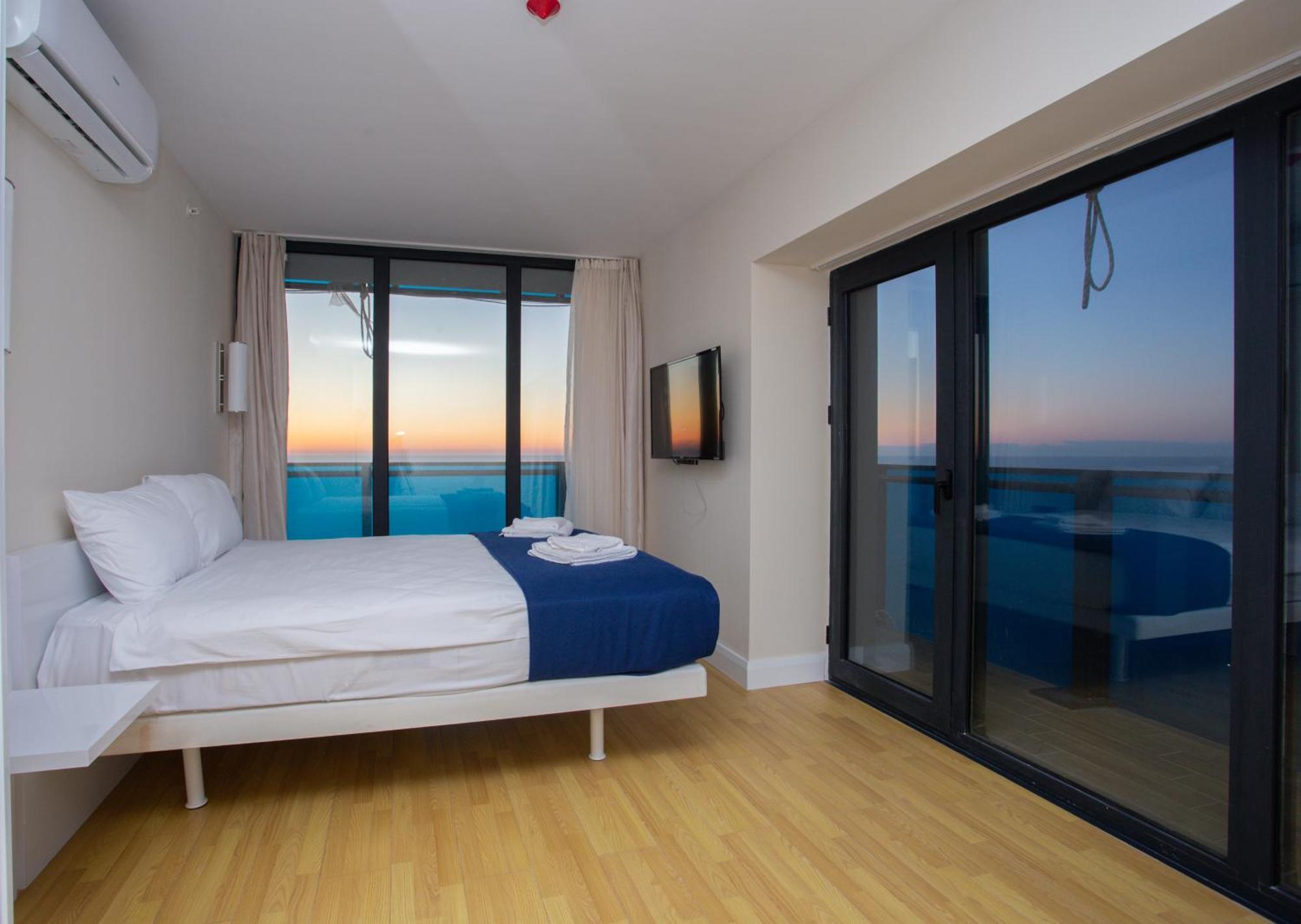 Batumi Concept Hotel Luaran gambar