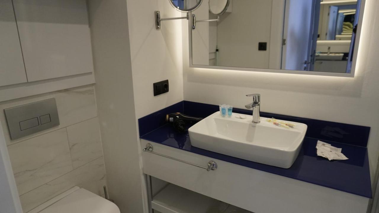 Batumi Concept Hotel Luaran gambar